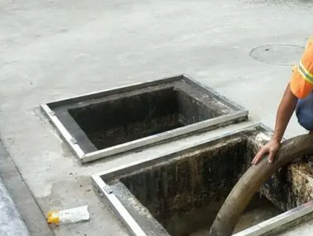 十堰化粪池清理